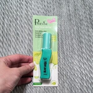 Aloe Vera Lip Oil - Subtle Green